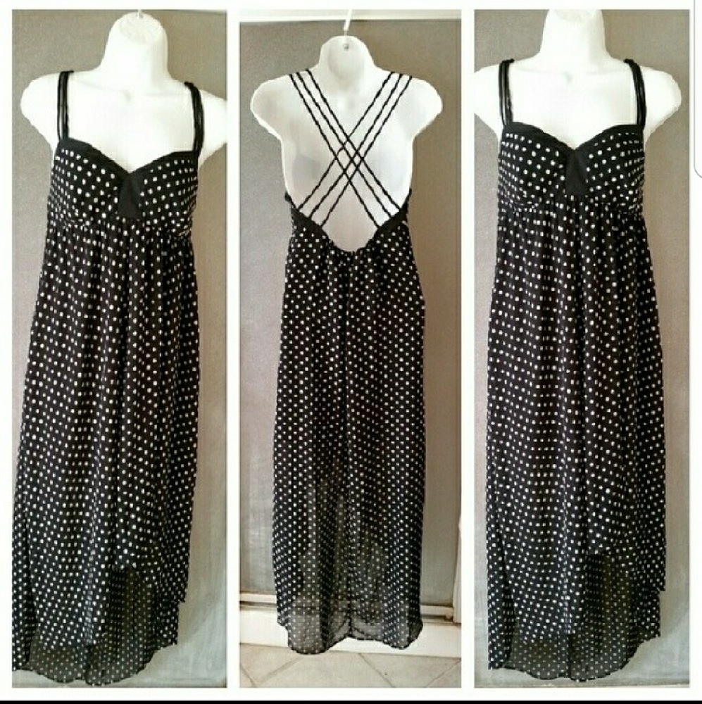 🎉New Bcbgeneration high low black polka dot Dress