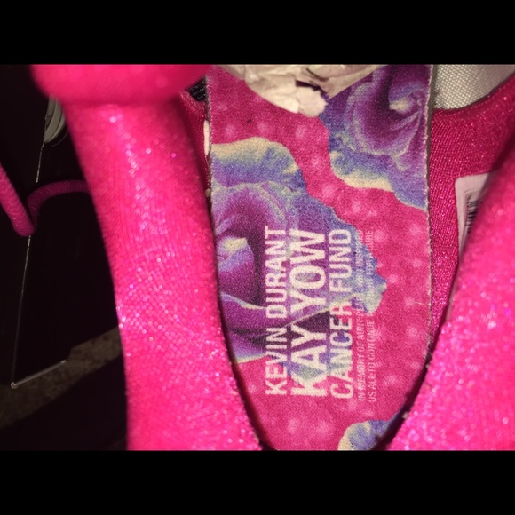 Kevin Durant Aunt Pearl 8s main image 5