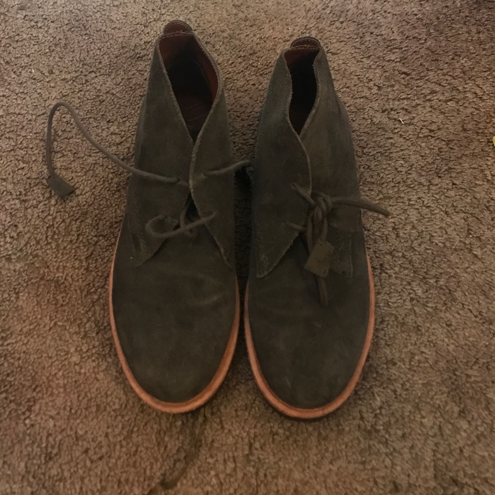 Vintage real leather shoes man made