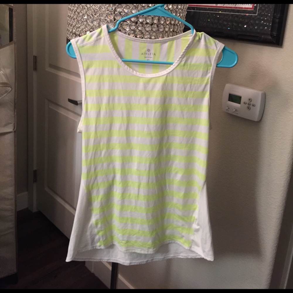 Athleta Tee