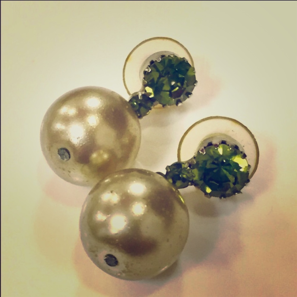 Tarina Tarantino earrings.