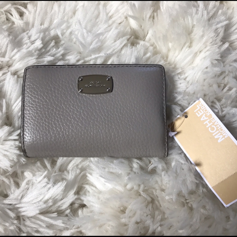 💵Michael Kors wallet💵