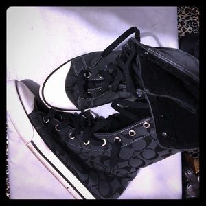 Hi top coach sneakers!