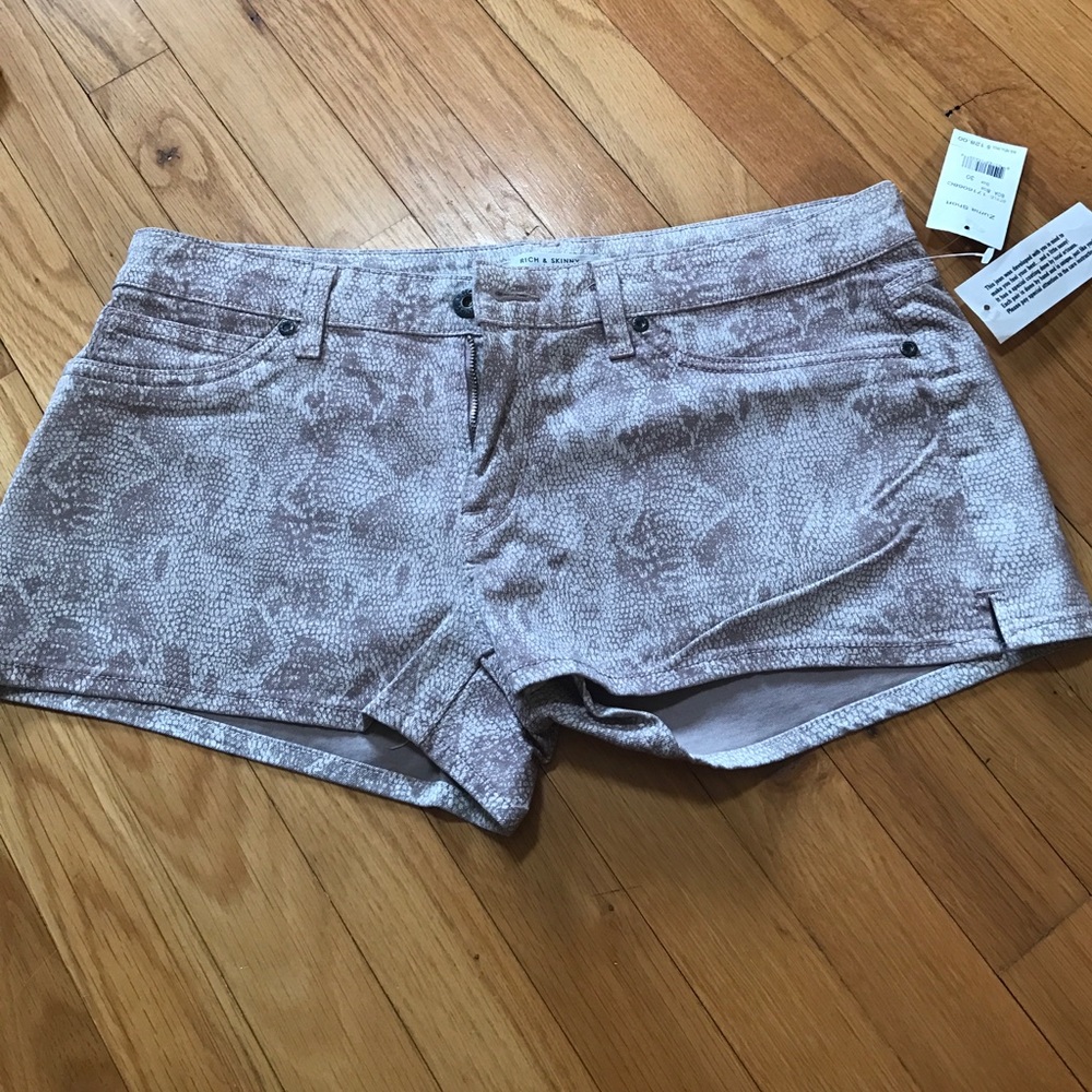 Rich & Skinny "Zuma shorts"