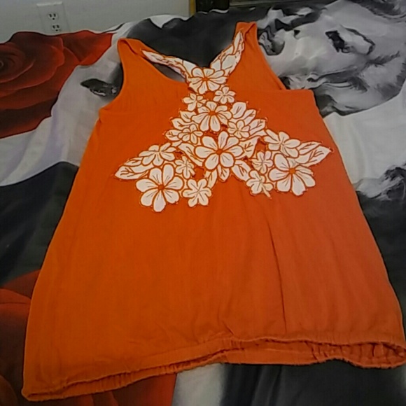 Clothes - Picture 2 of 2