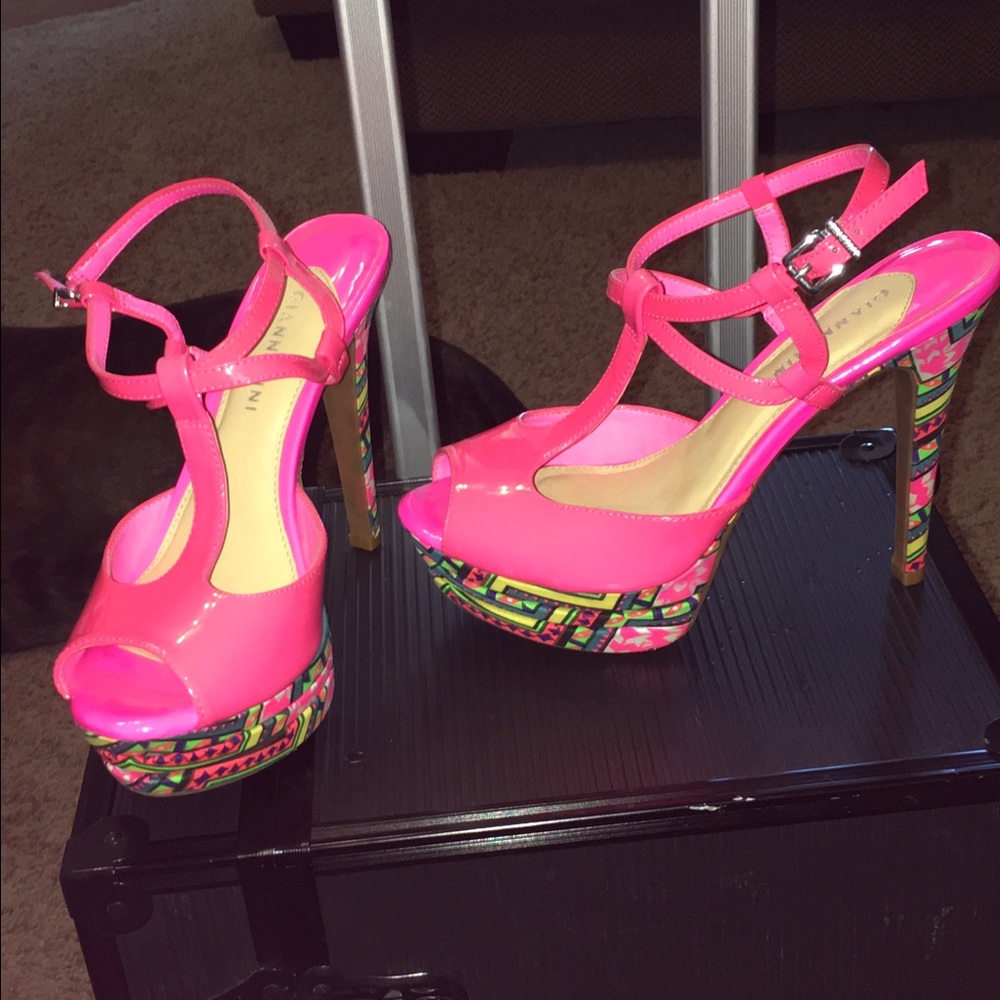 Gianni Bini Hot Pink Heels