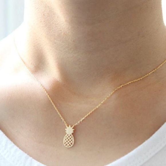 🍭SALE🍭 Pineapple necklace - 18k gold plated - Picture 2 of 2