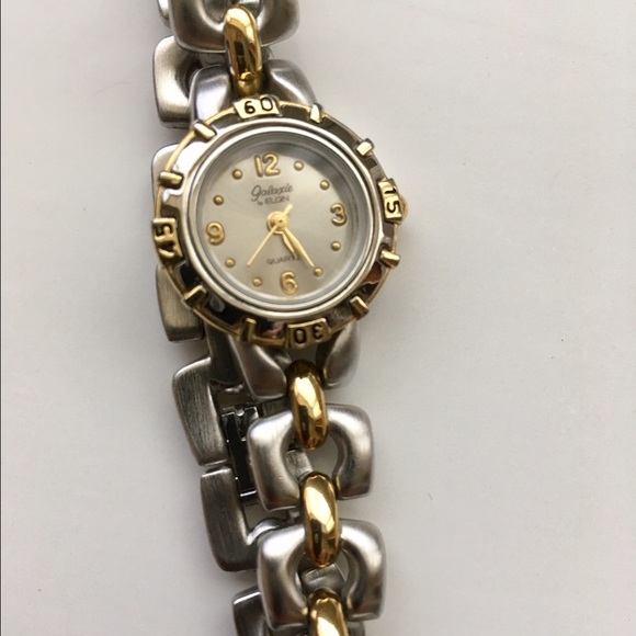 Elgin Accessories - Vintage watch small watch Ladies small wrist watch Galaxy by Elgin new in box