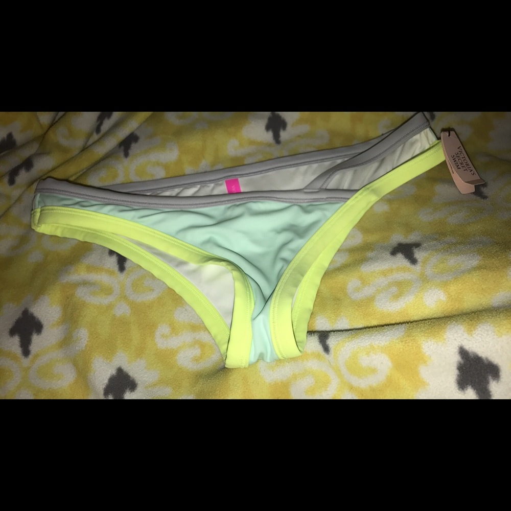 Victoria's Secret bikini bottoms