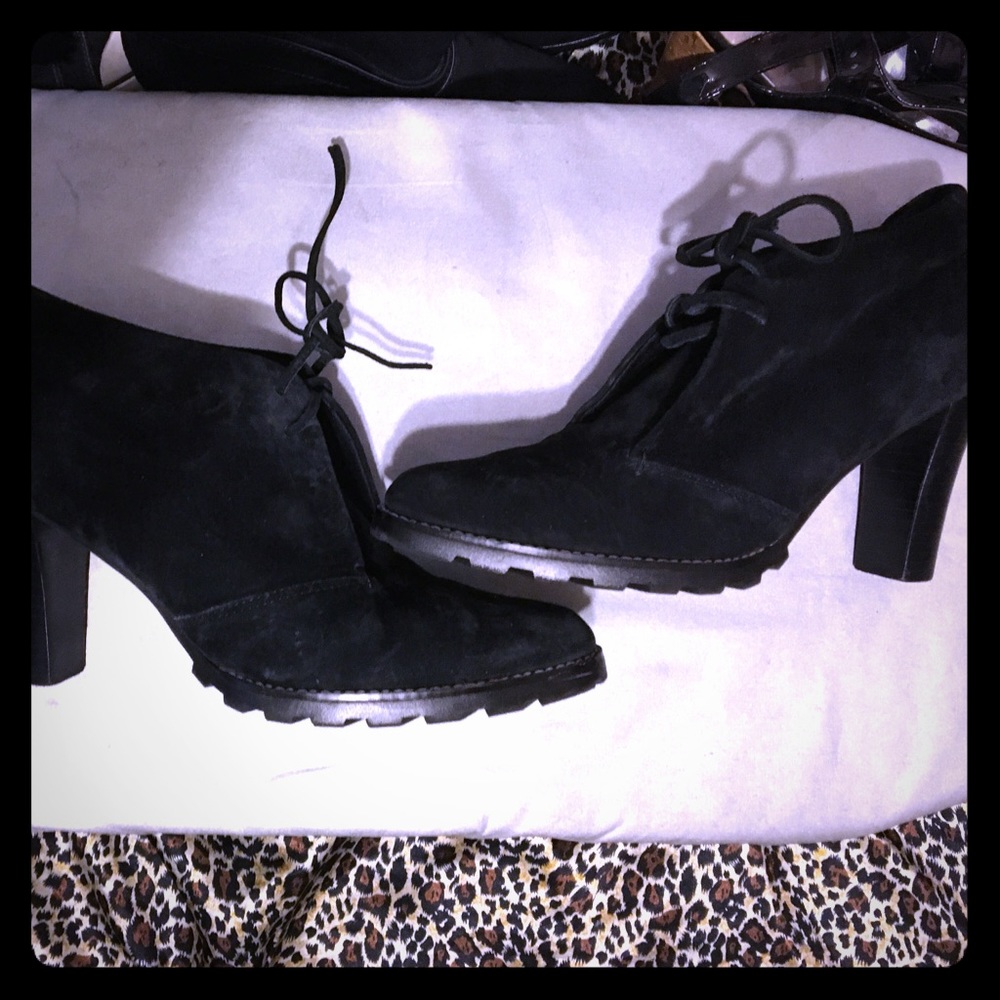 Black heels!