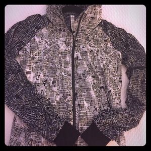 Lululemon Seawheeze 2016 Gather Me Slighty Jacket