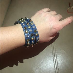 Leather bracelet