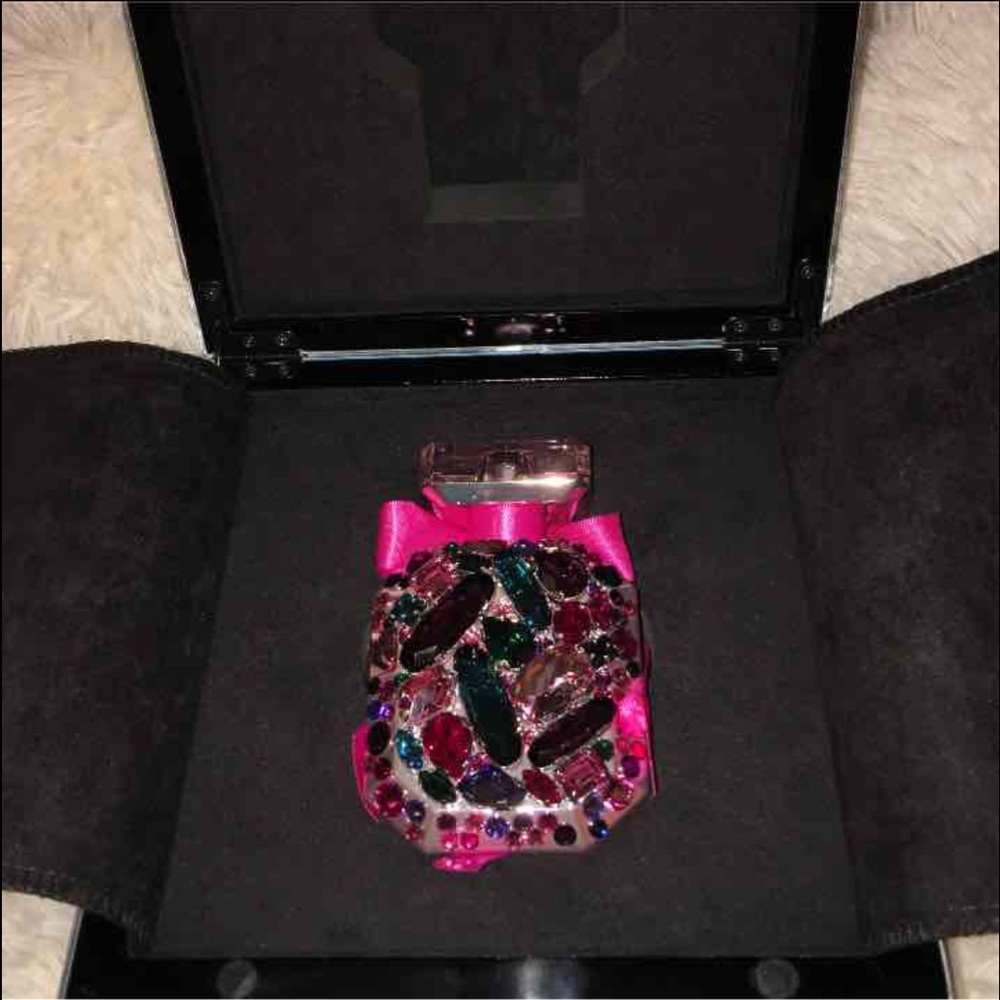 Victoria's Secret