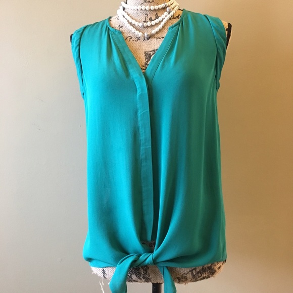 Joie Tops - Jodie 100% silk tie front shell blouse