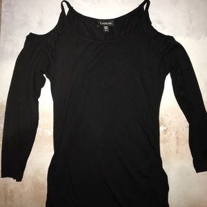 bebe Cold Shoulder, Bodycon Dress In Black.