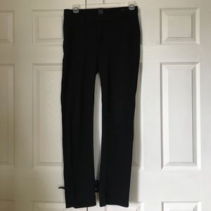 Low rise slim leg black pants