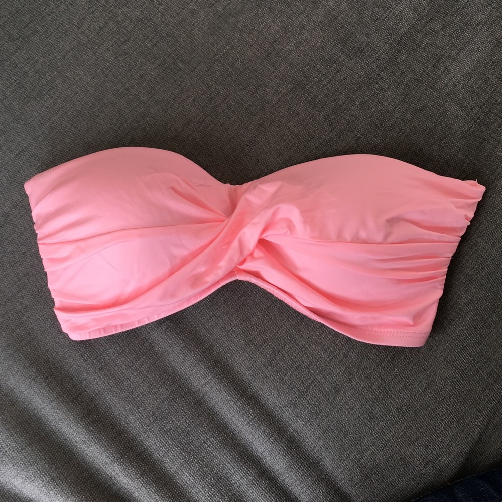 Pink bikini top