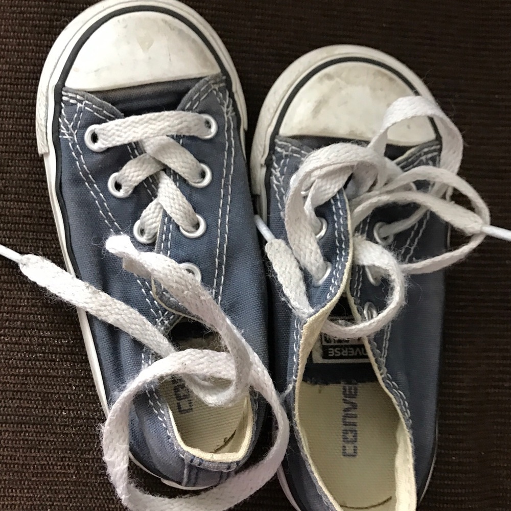 Toddler converse size 7
