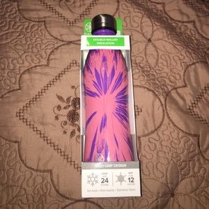 Double walled insulation GAIAM water bottle