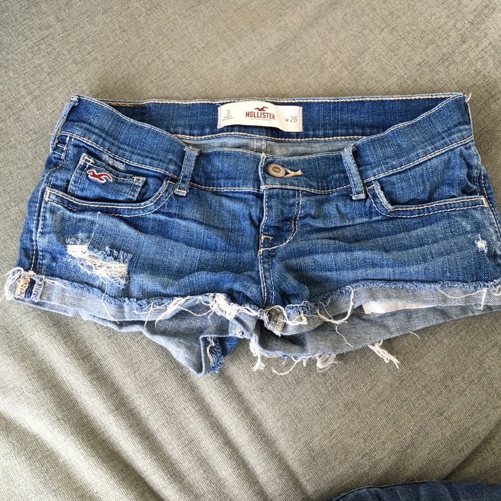 Hollister jean shorts