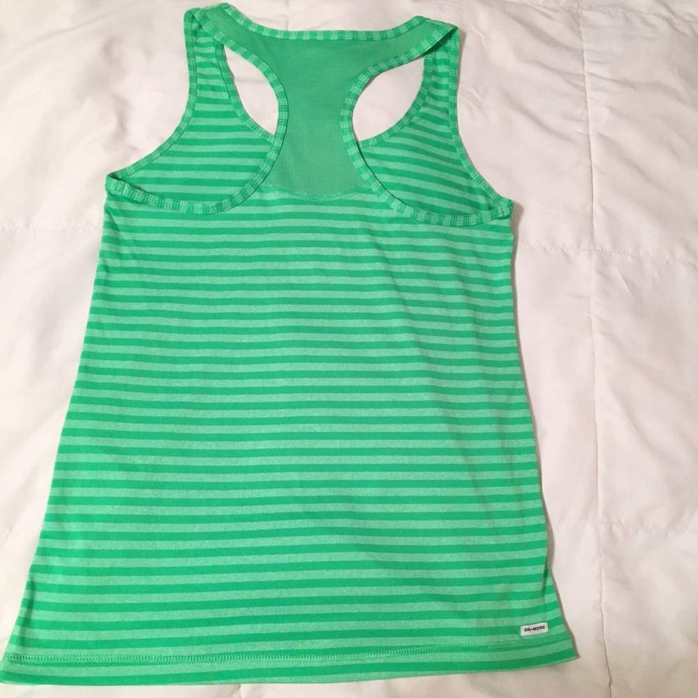 Danskin Exercise Racerback Tank🏃🏻‍♀️ - Picture 2 of 4