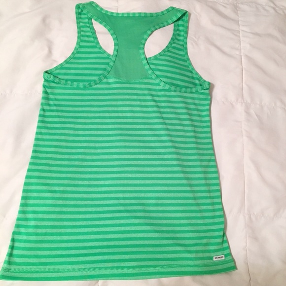 Danskin Exercise Racerback Tank🏃🏻‍♀️ - Picture 2 of 4