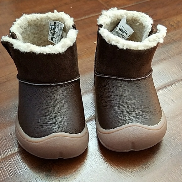 Carters every step stage 1  booties - Picture 1 of 4