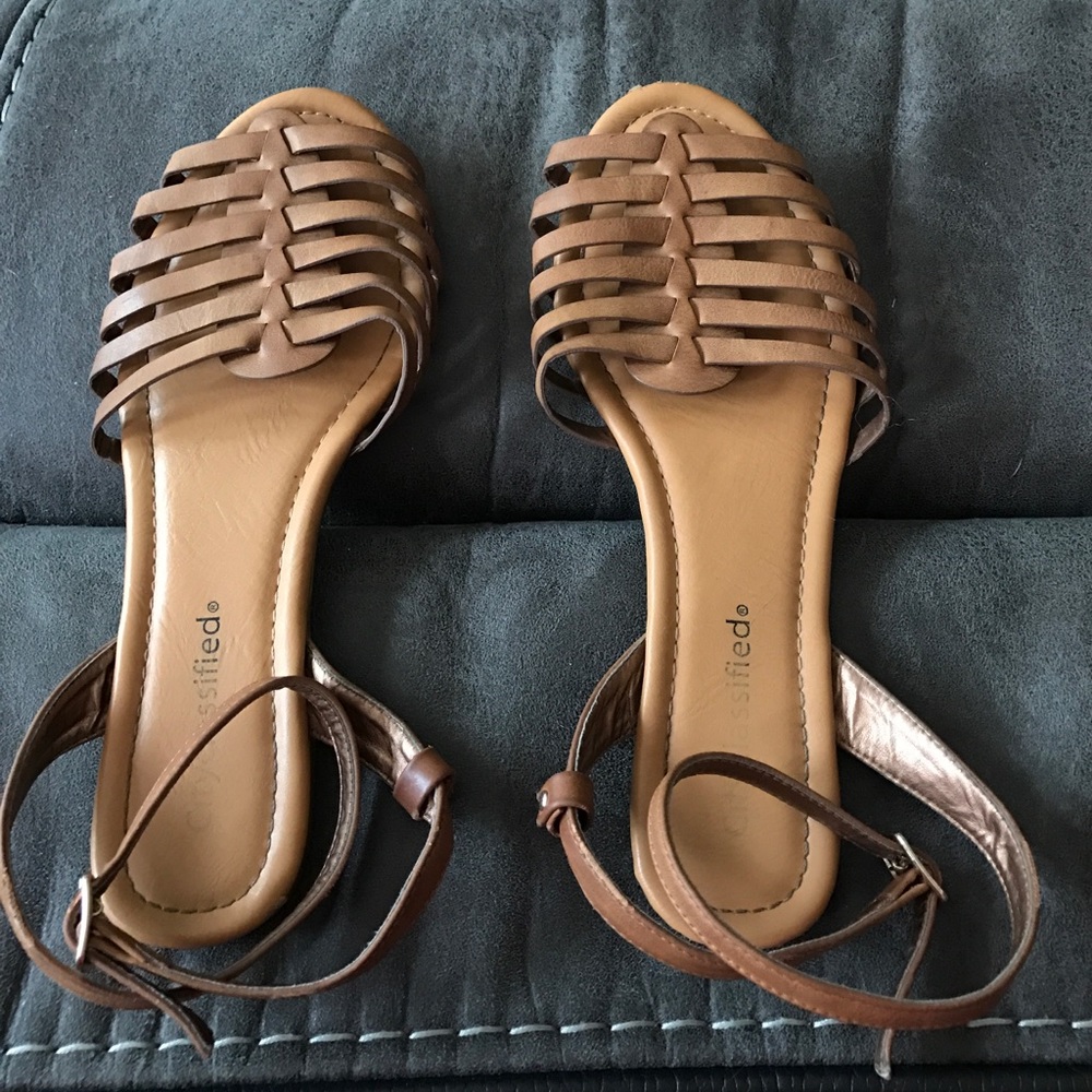 City Classified Brown Sandals