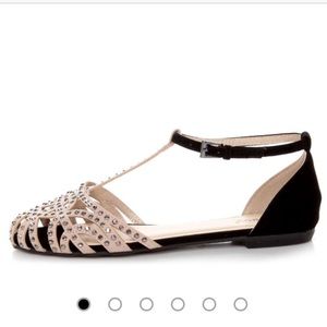 NEW Bamboo Rhinestone Studded Strappy Flats Sz 8💎