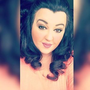 Meet your Posher, Cassie