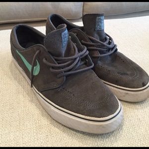 Nike SB Janoski shoes