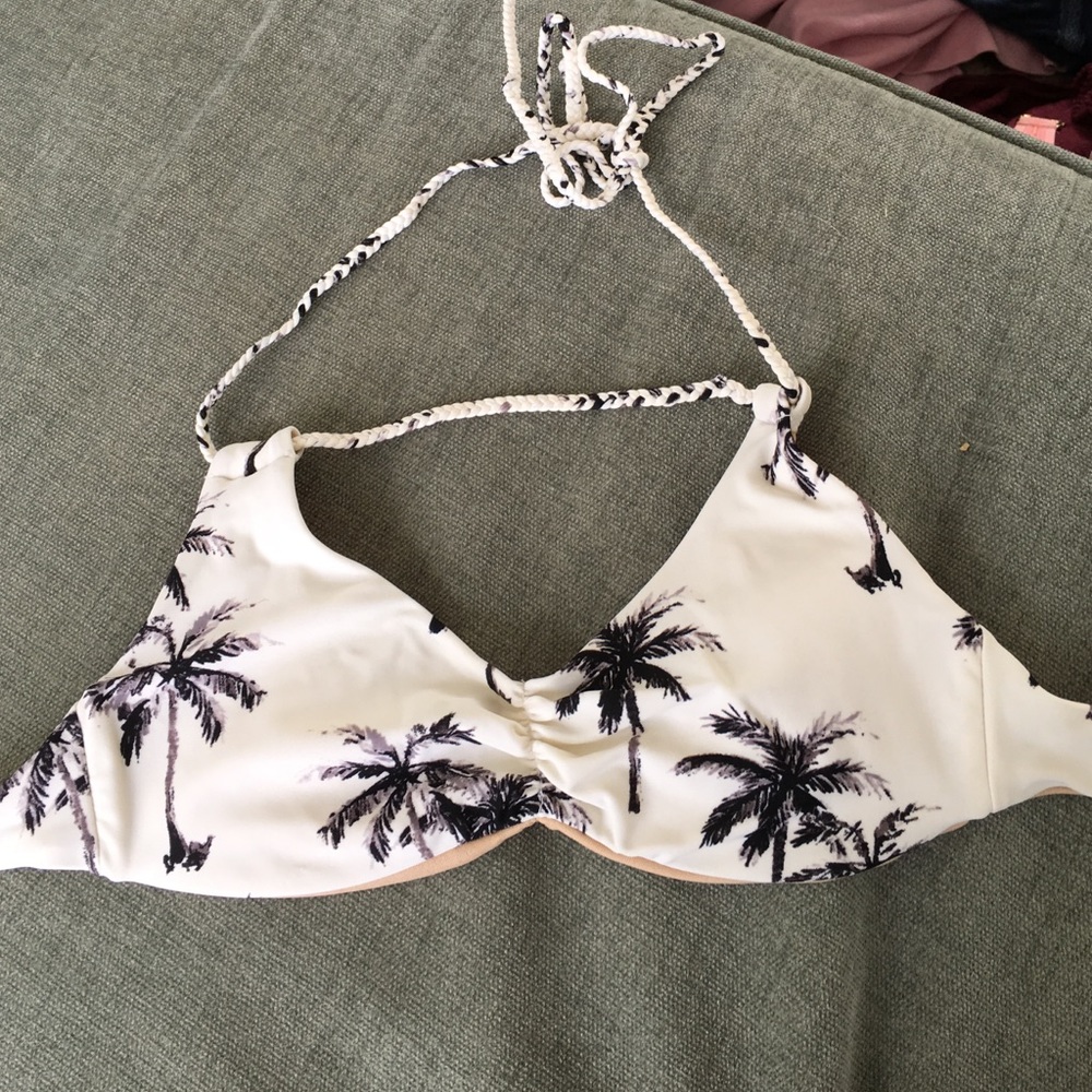 Bikini top