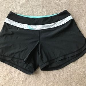 Lululemon Shorts Size 8