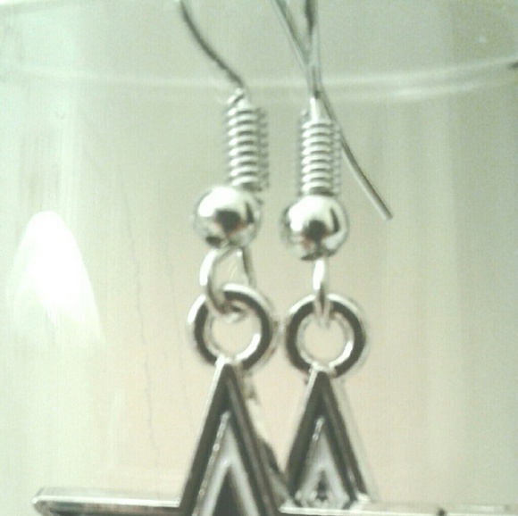 Navy and Silver Dallas Cowboys Earrings - Picture 3 of 3