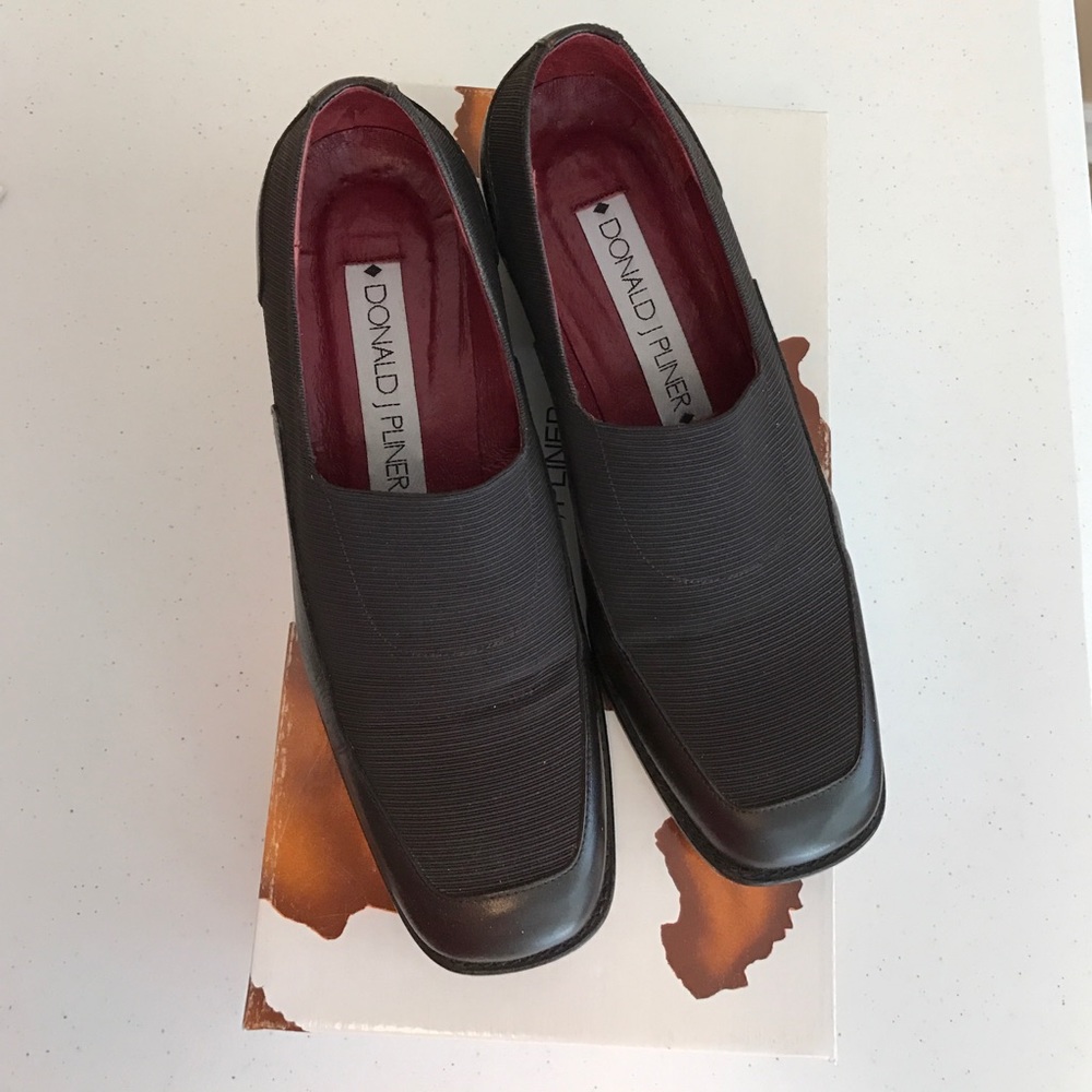 Donald J. Pliner Brown Loafer Slip Ons