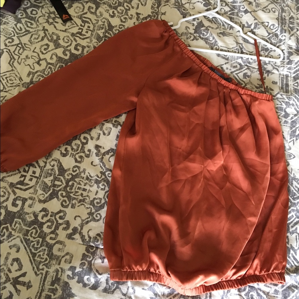 Limited | Outback Red off the shoulder blouse.