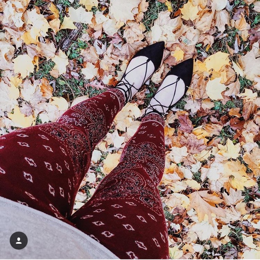 Steve Madden lace up flats
