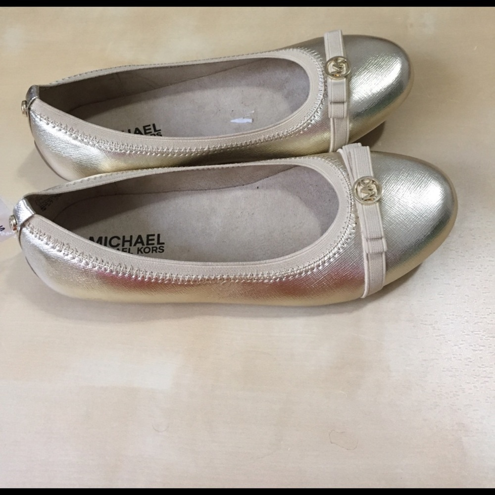 Michael Kors Rover Lux Gold Saffiano Size 3 - Picture 2 of 6
