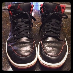 Gently used, air Jordan's  size 10