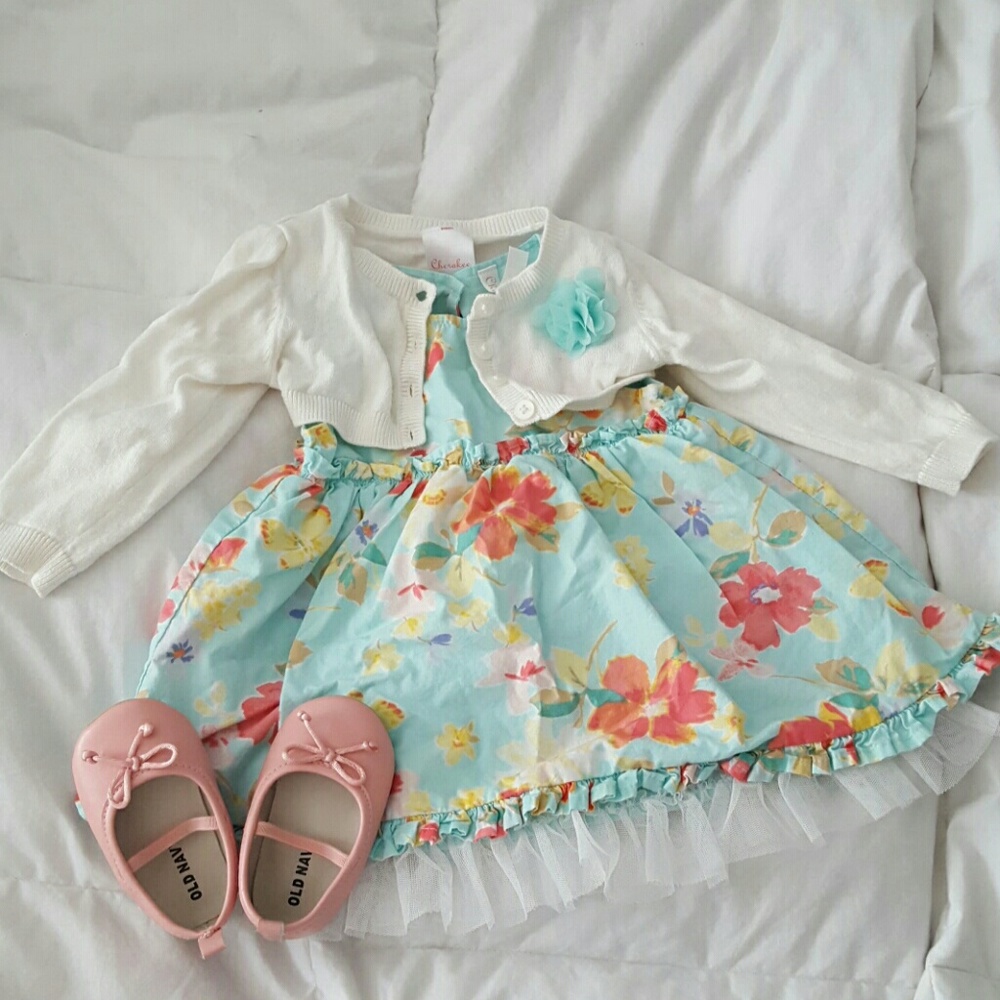 Adorable Baby Girl Outfit - Excellent Condition