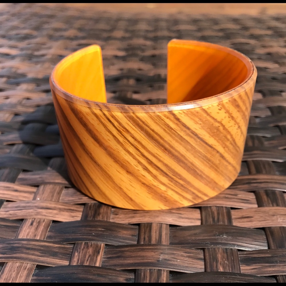 Color by Amber Cuff