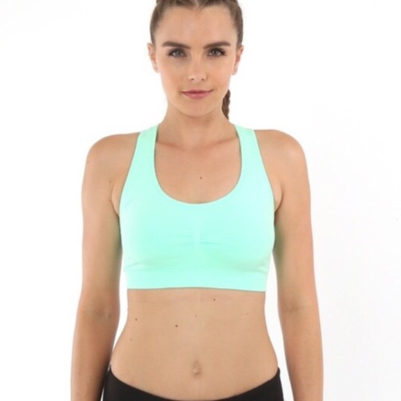 NWT Mint Sports Bra with crisscross back! - Picture 2 of 4