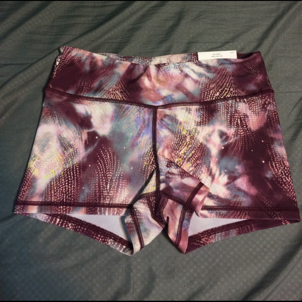 American eagle booty short