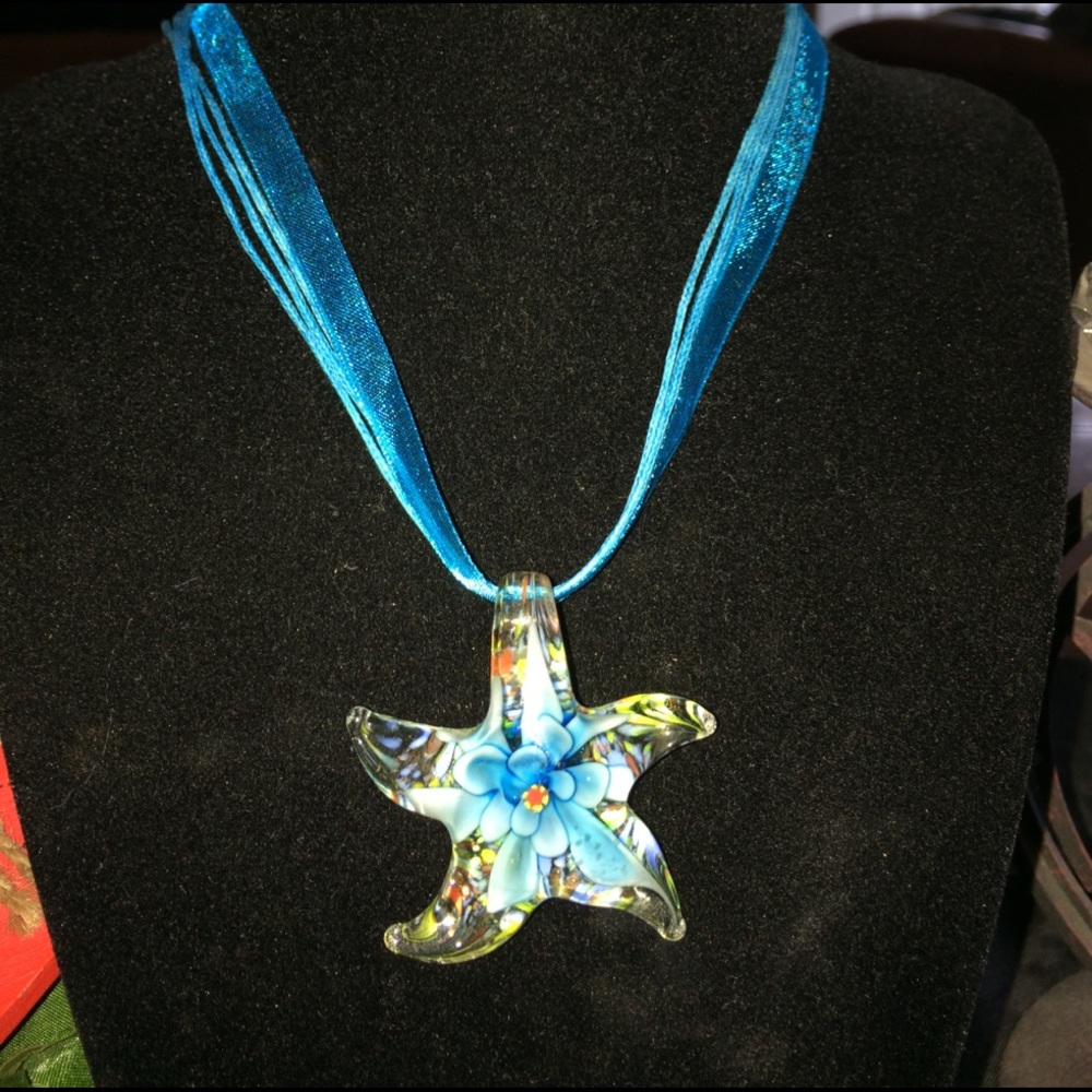 21-22 1/2" Ribbon Necklace w/ Glass Star Necklace