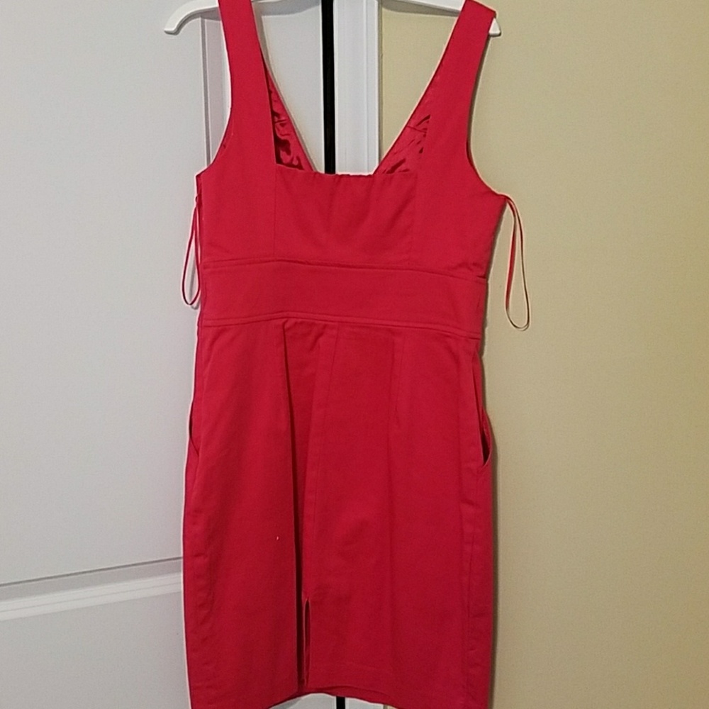 Dress - Picture 3 of 4