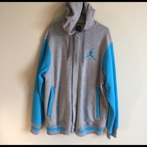 Jordan button up hoodie (XL)