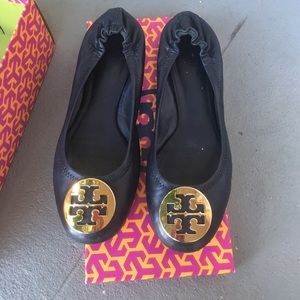 Tory burch "reva" flats Navy blue/ gold