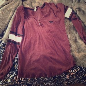 🚫SOLD ON MERC🚫 Victoria's Secret long sleeve