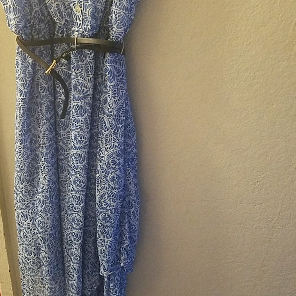 Dress - Picture 2 of 4