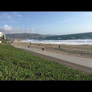 Meet your Posher, Holly